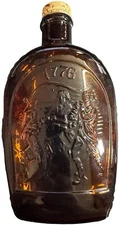 ~LOG CABIN~ Syrup 1776-1976 U.S.A. Bicentennial Commemorative Amber Glass Bottle