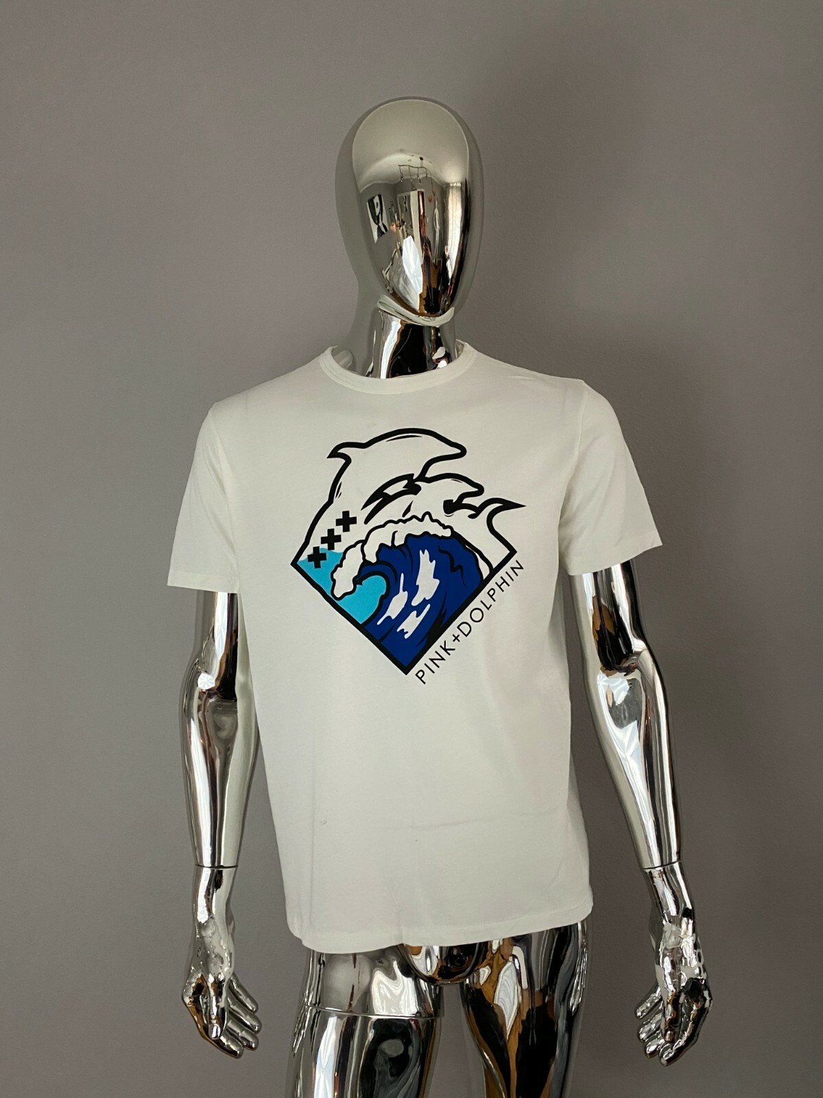 Picture 1 of 4