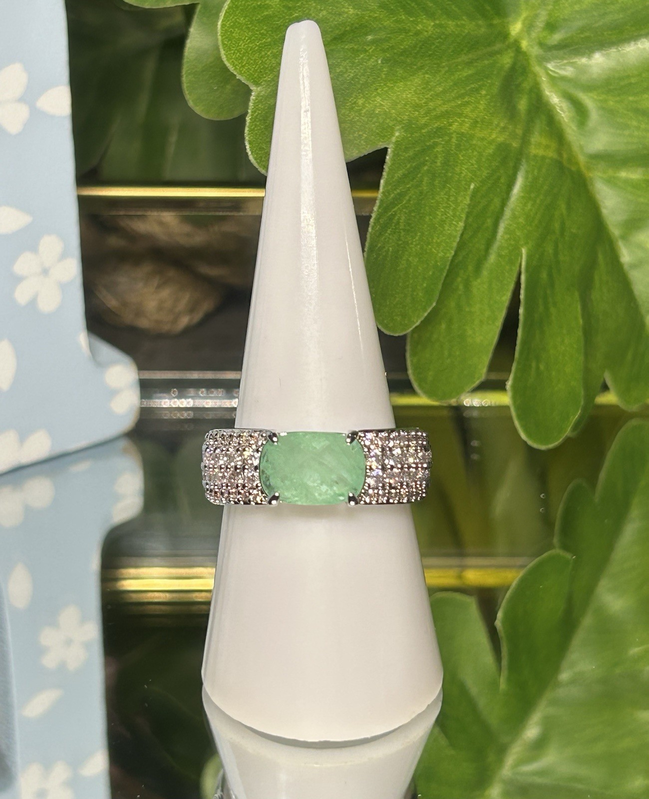 Bomb Party Ring 💍 Size 8 RG31612 Too Glam To Give A Damn 💚 Original ...
