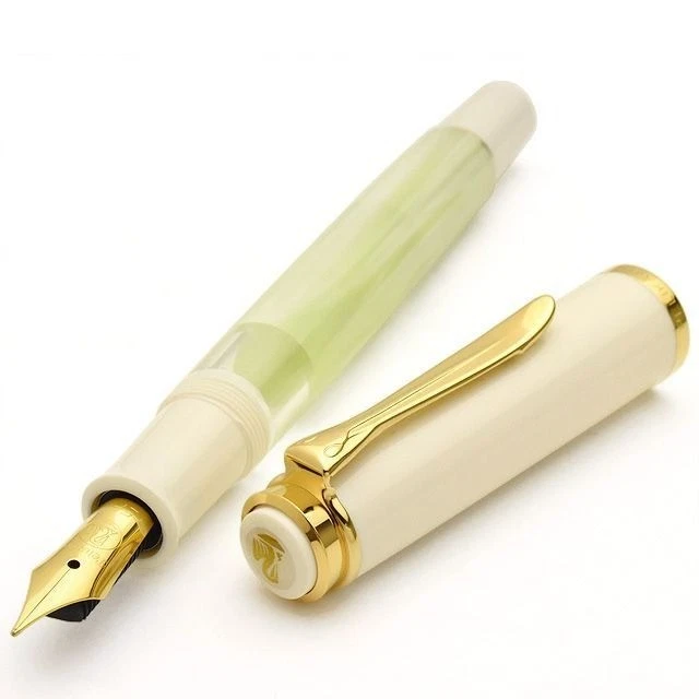 Stylo Plume Pelikan Vintage Vert En Résine – Belle Pièce De Collection