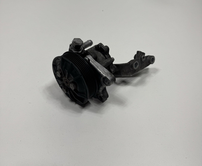 自転車とポンプ パワーステアリングポンプ BMW 128i 325i 328i 330i E93 E82 E88
