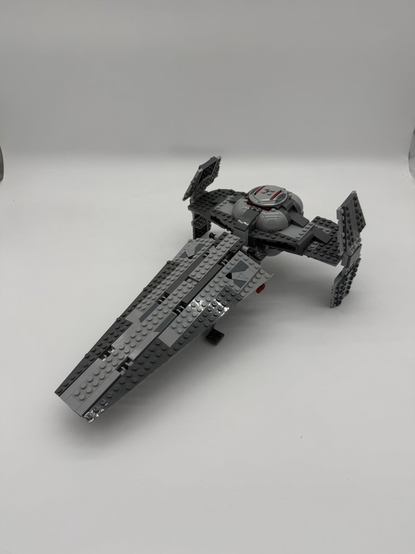 LEGO Star Wars: Darth Maul's Sith Infiltrator (7961) BUILD ONLY 99% Complete