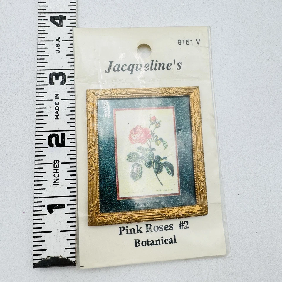 Marco de pintura de flores botánicas en miniatura para casa de muñecas Jacqueline's rosas rosadas Foto 2 de 4