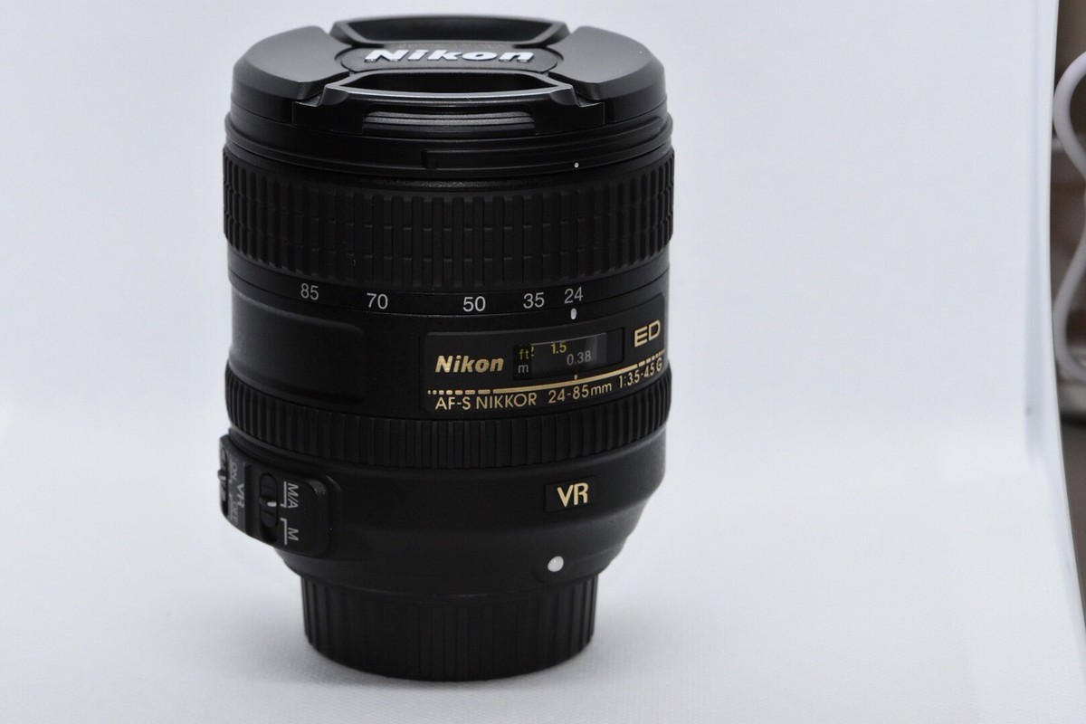 Nikon AF-S NIKKOR 24-85mm f/3.5-4.5 G ED VR Lens PX Nikon AF-S NIKKOR 24-85mm f/3.5-4.5 G ED VR Lens PX