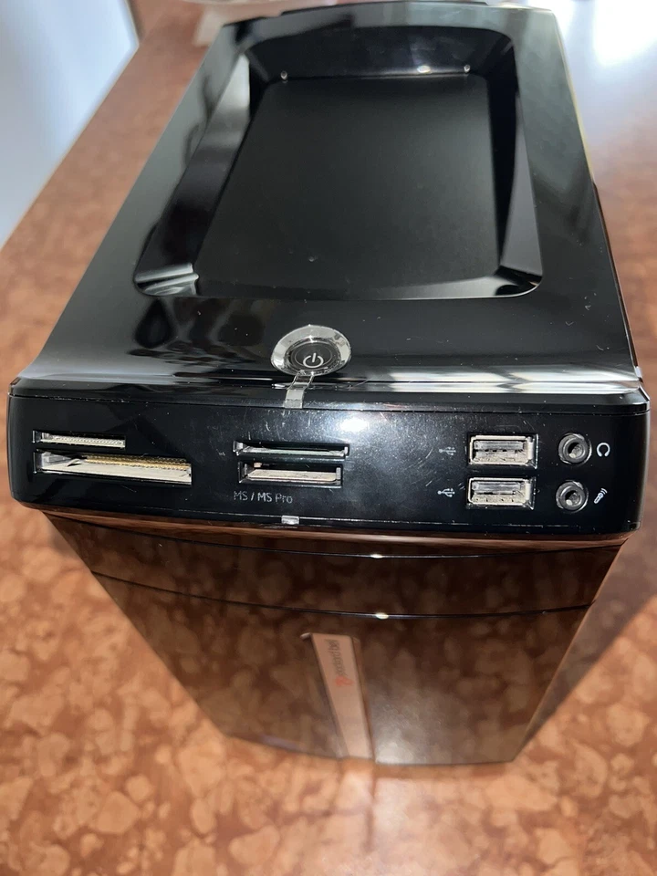 Pc desktop Packard Bell iMedia S3712 - Immagine 2 di 4