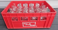24 Vintage Lot The Pop Shoppe Stubby Glass Soda Bottles Red Plastic Canada Crate