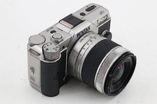 PENTAX Q7 Mirrorless SLR Zoom Lens Kit Silver 02 STANDARD ZOOM 5-15mm F2.8-4.5