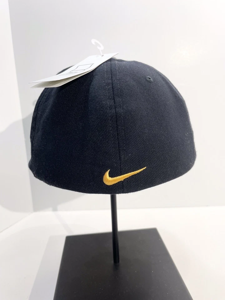 Wichita State Shockers Nike Basketball Express Swoosh Flex Grey Black Unisex - Image 4 of 4