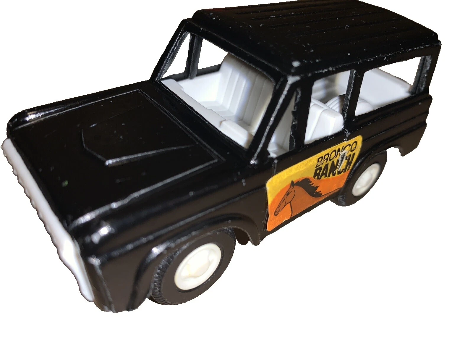 TootsieToy Ford 1:43 Diecast & Toy Vehicles