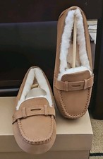 UGG W Willow Moc Women's Suede Moccasin Slippers Chestnut Lined Logo size 8