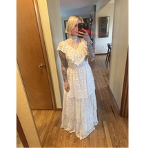 1970s Tiered Vintage Wedding Dress