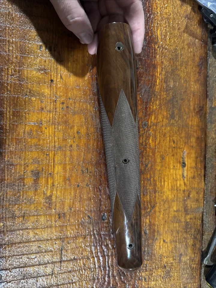 Fábrica Browning B-78 antebraço dianteiro de alta qualidade para cano octógono. Usado. - Imagem 3 de 4