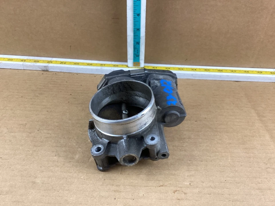 Conjunto de válvula de carrocería de acelerador Chevrolet Equinox 2010-2011 12694871 OEM Foto 4 de 4