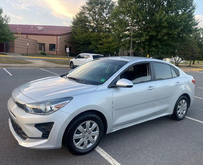 Touch Up Paint for Kia paint code 4SS, Silky Silver.
