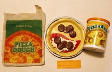 Vintage 1988 Fisher Price Fun with Food Homemade Pizza Set 2136