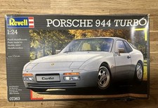 Revell 1:24 07363 Porsche 944 Turbo Modellbausatz Ungeöffnet