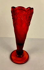 LE Smith Amberina Bud Vase Footed Pedestal Scalloped Edge 6.5"/PRICE REDUCED