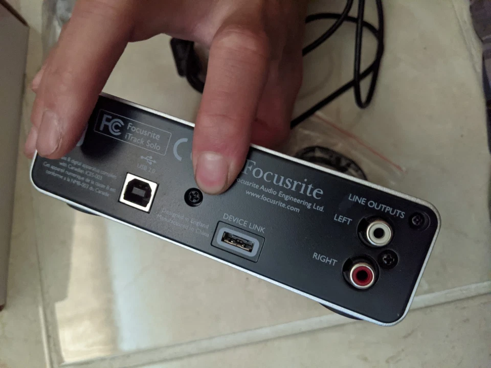 Focusrite Itrack Solo USB Audio Recording Interface For iPad and PC - Image 4 of 4