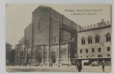 00997 167 Postcard - Bologna - P.zza V.Emanuele and S. Petronio