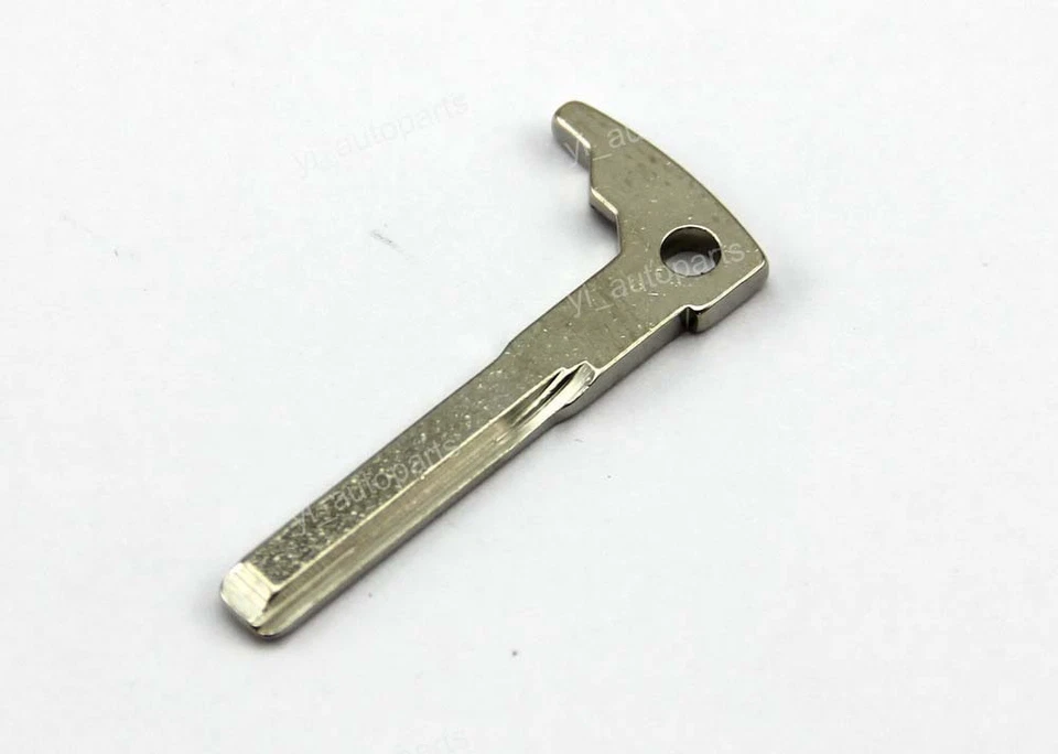 Llave de inserción inteligente sin cortar hoja remota en blanco solo emergencia para Mercedes-Benz 07-09 Foto 2 de 2
