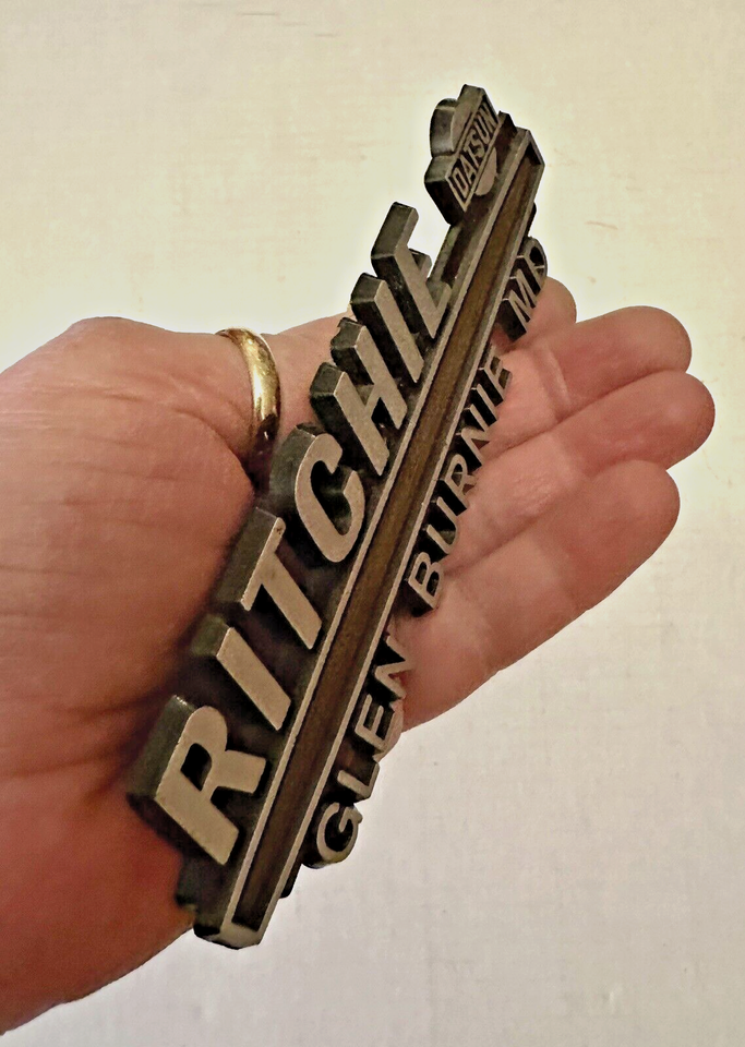 RITCHIE / DATSUN GLEN BURNIE MD Dealership Dealer Emblem Badge Logo