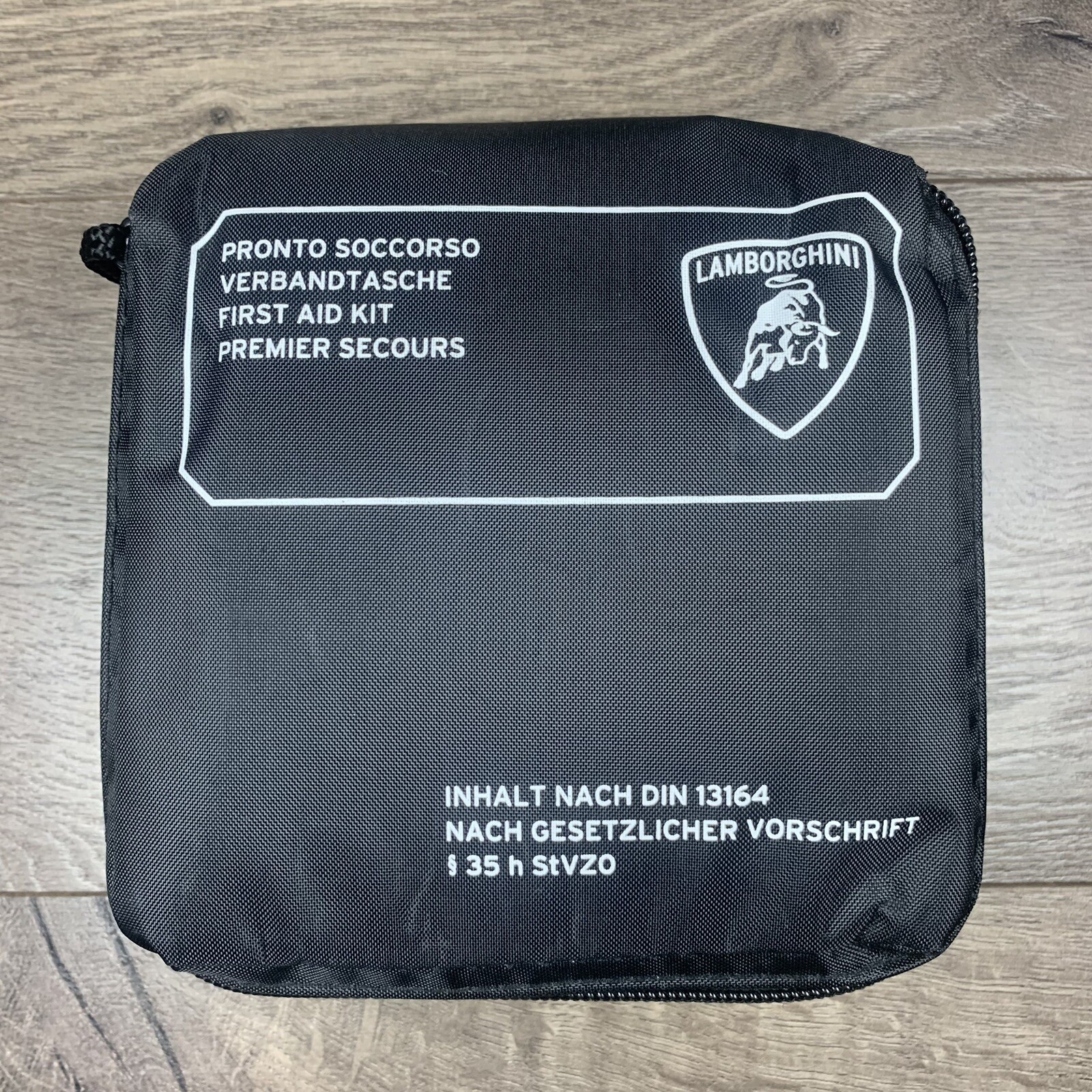 GENUINE LAMBORGHINI URUS FIRST AID KIT MEDIC OPTIONAL OEM 4ML.860.282