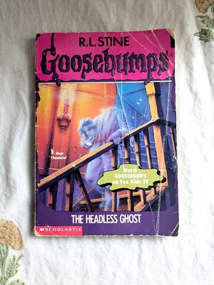 R.L. Stine Goosebumps The Headless Ghost Vintage Book