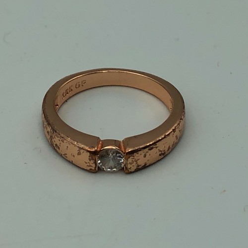 18K Gold Plated GP Band Ring w/Faux Diamond AS IS Finish Loss Read Bad Size 6