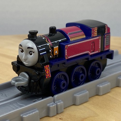 Thomas the Tank Engine - Adventures Diecast Engines - Selecciona tu personaje - Imagen 2 de 263