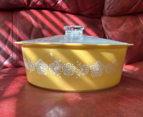 Vintage Pyrex 664 Big Bertha 4 Quart Butterfly Gold Casserole Dish w/ Lid 11.5”