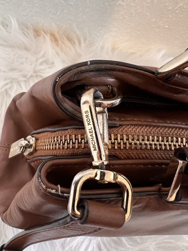 Michael Kors medium Soft Leather Satchel Bag - Picture 9 of 18