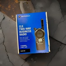 Motorola CLS1110 Portable UHF 1-Channel Busines Two-Way Radio Sell for over $250