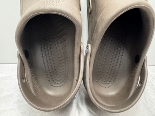 Crocs Mens 11 Clog Brown Comfort Shoe Slip On - Picture 3 of 10