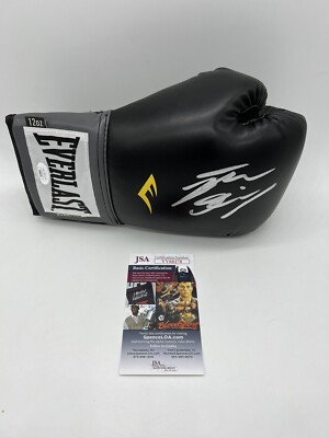 Gants De Boxe UFC Everlast Signés Par Nate Diaz - Autographe Original
