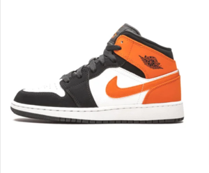 Air Jordan 1 Mid GS Black starfish 
