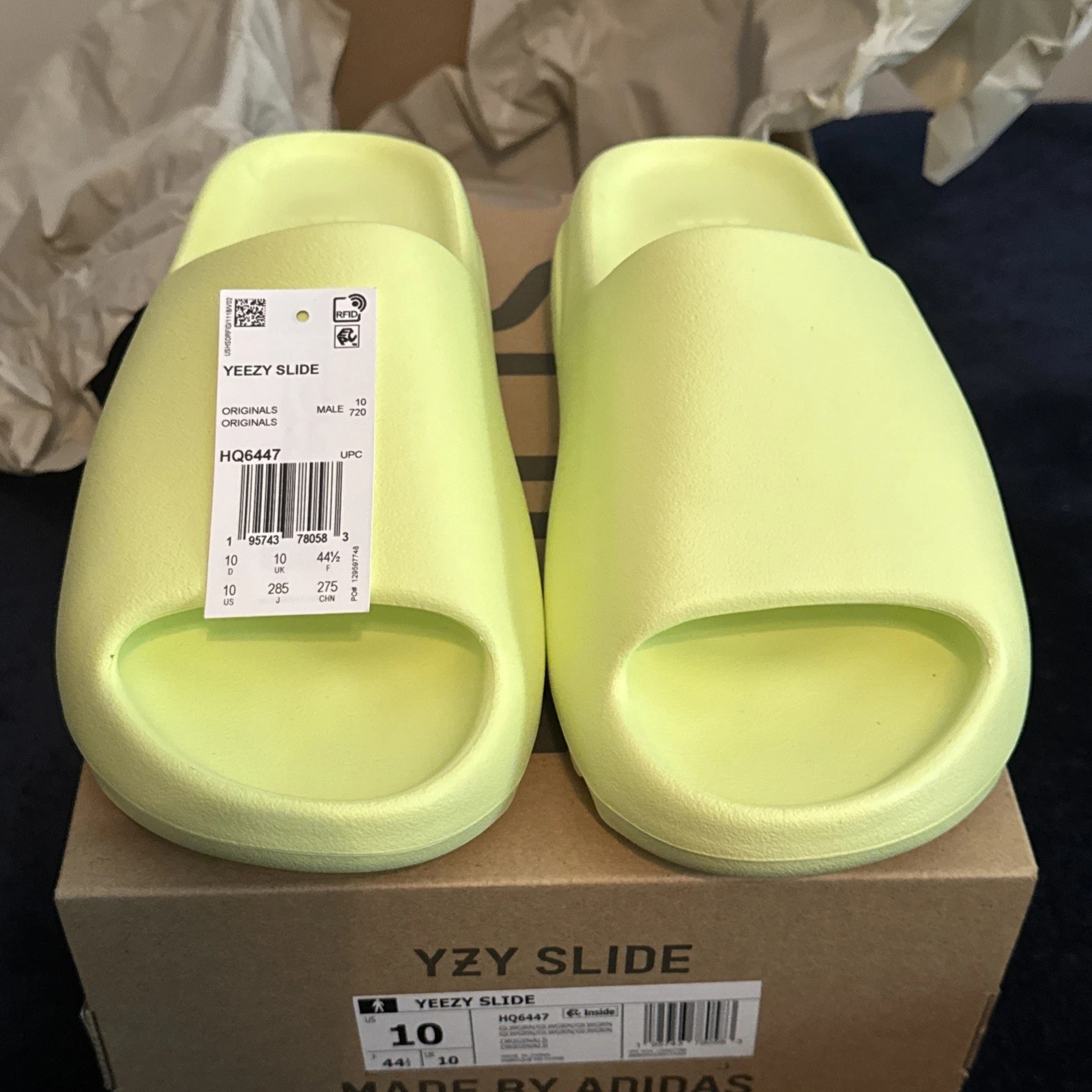 Adidas e Yeezy sandali slide per adulti verde brillante HQ6447