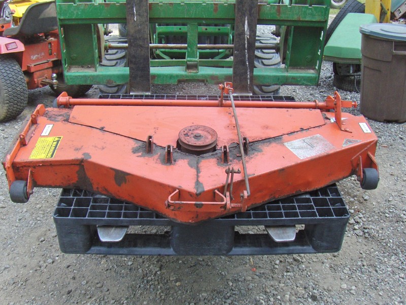 CASE INGERSOLL LAWN AND GARDEN TRACTOR RM48" RIGHT HAND MOWER DECK