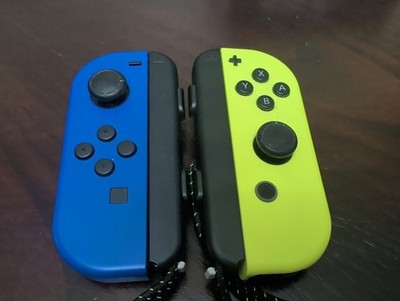 Nintendo Dark Blue / Neon Yellow Joy-Con (L-R) Controllers (Nintendo Switch)