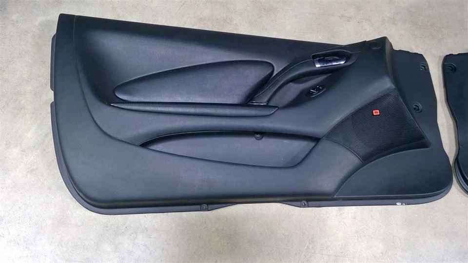 Toyota Celica GTS 2003 conjunto paneles de moldura de puerta interior derecha izquierda negro 113859 Foto 2 de 4