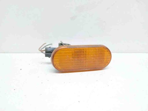VW POLO 6N2 Kotflügelblinker vorne links 3A0949117A 1.90 Diesel 1998 31351080
