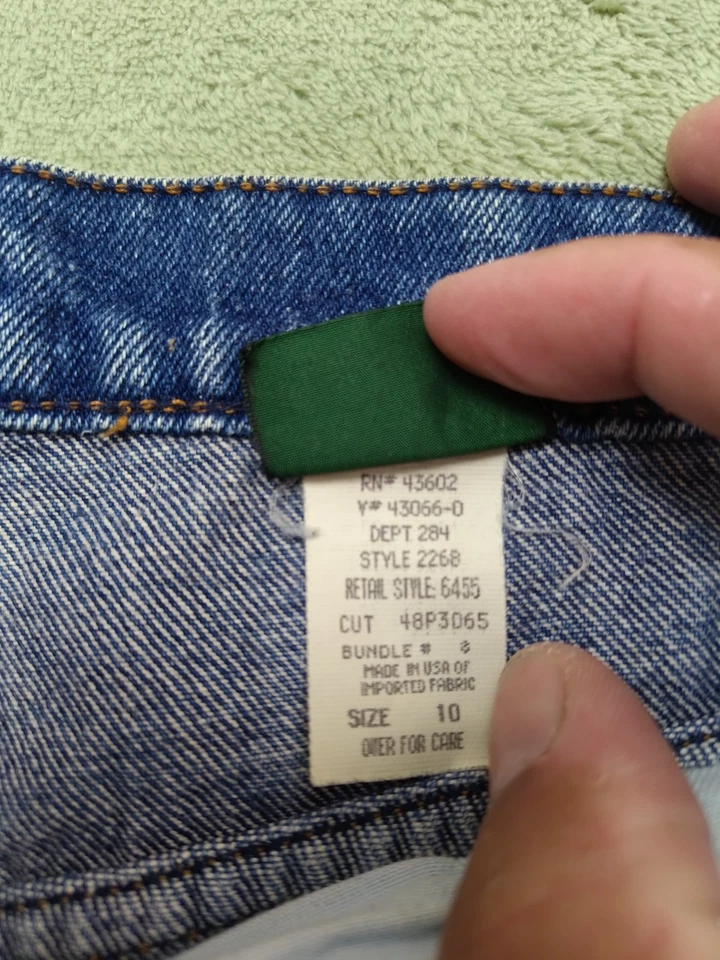 Jeans pequeños vintage Hunt Club talla 10 mamá tiro alto cónicos descoloridos rotos Foto 3 de 4