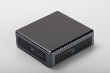 Intel NUC10FNK Mini PC w/ Intel i3-10110U CPU  2.10GHz / 8GB Ram / 512GB SSD