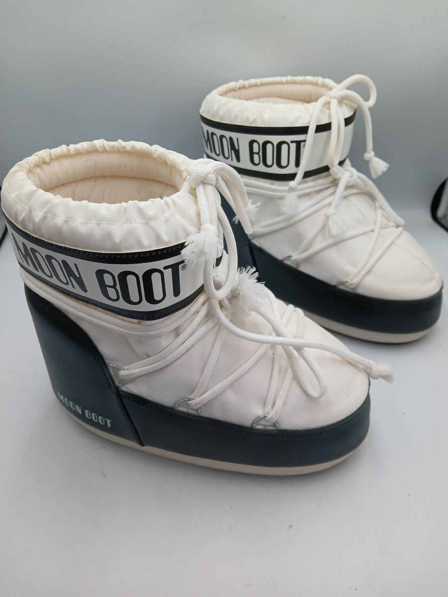 Moon Boot Low Size 36 38 Black White Snow Boots Womens