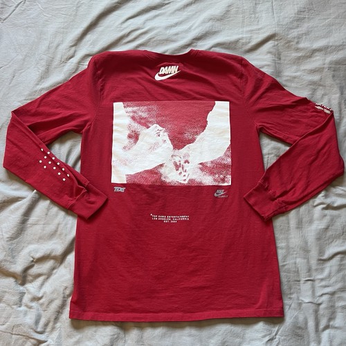T-shirt Nike Kendrick Lamar damn logo cinese manica lunga rossa adulto piccolo swoosh - Foto 13 di 19