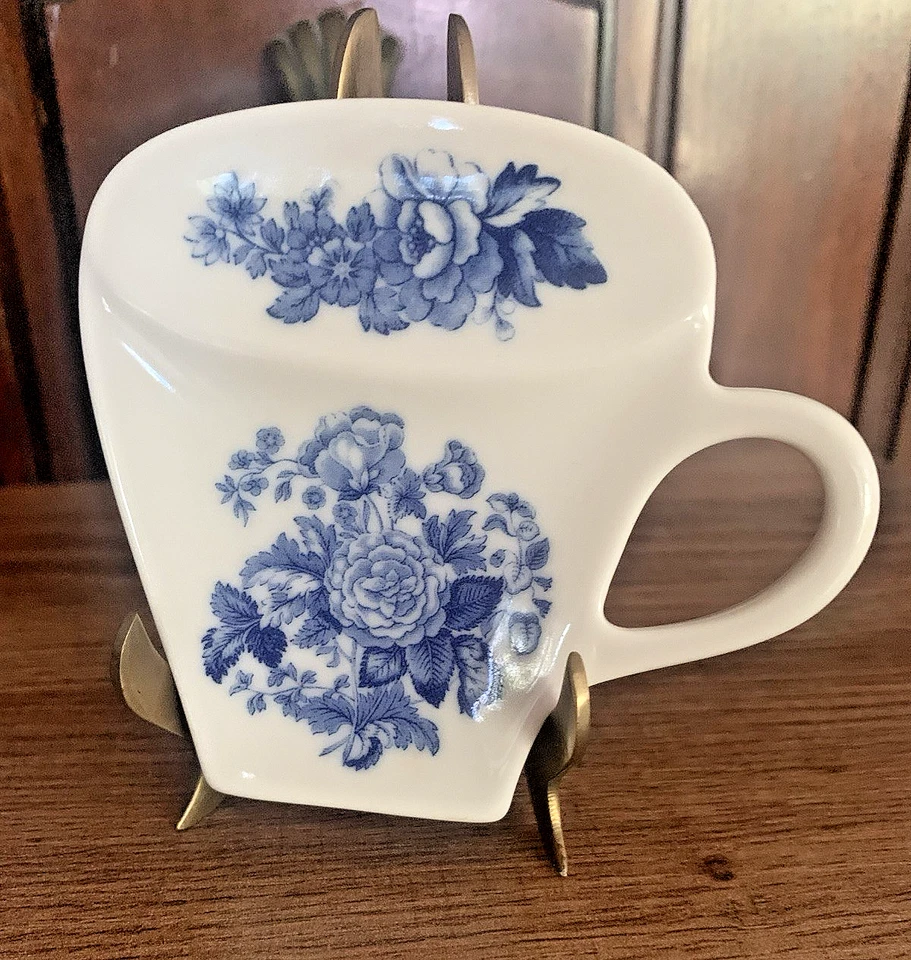 Spode Blue Room Collection May Tea Pot 5 Cup w/ Tea Bag Holder EUC - Image 3 of 4