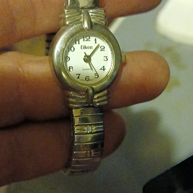 Ladys Watch View 2