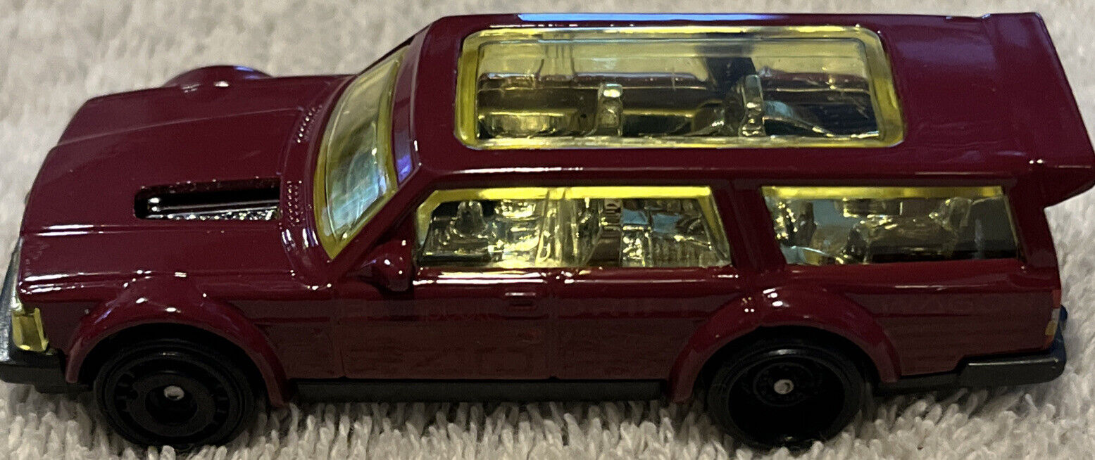 Carro Hot Wheels Volvo 240 Drift Wagon Hct20 Vinho P