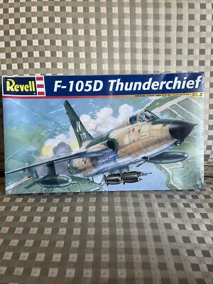 Revell F-105D Thunderchief 148 Scale War Brand New Model 85-5840 Skill 2 Wrapped