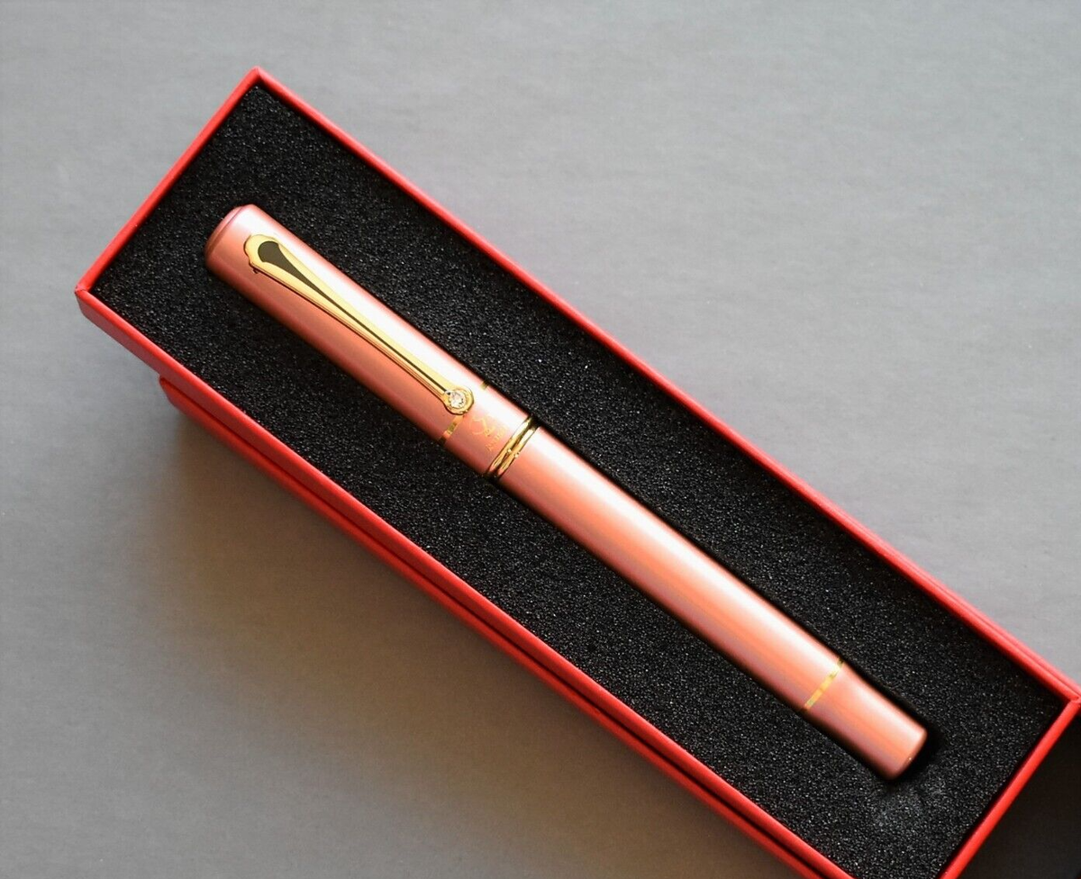 LUOSHI 3099 ROMANCE SERIES FIRST BLUSH FOUNTAIN PEN W/ GIFT BOX PREMIUM  INK