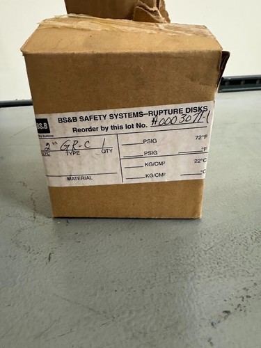 BS & B SAFETY HEAD RUPTURE DISC SIZE: 2" TYPE: GR-C 2" sanitary - Picture 2 of 6